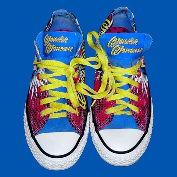 Converse Chuck Taylor All Star Vintage DC COMICS Wonder Woman Low Top Sneakers 5 - Picture 2 of 8